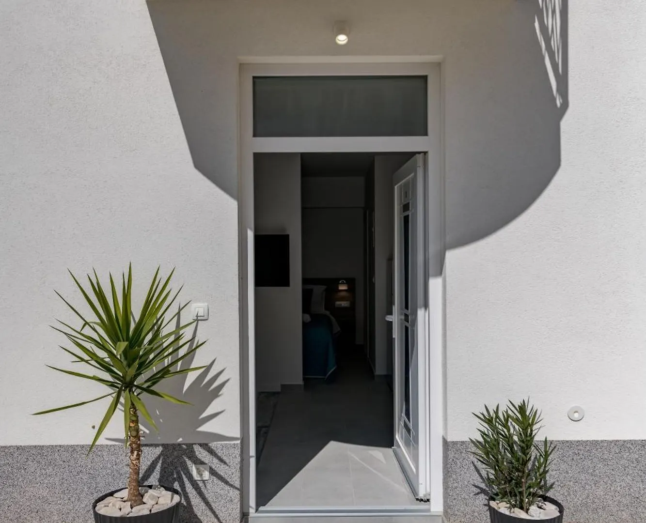 Luxury Central Apartments Evala Τρογκίρ