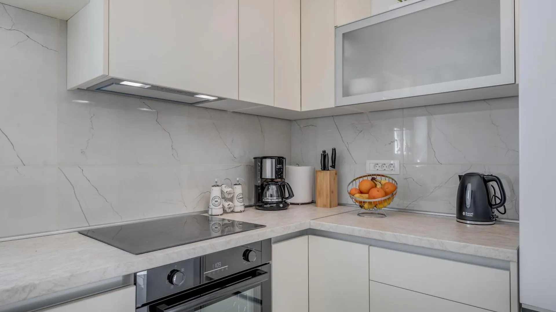 Luxury Central Apartments Evala Τρογκίρ