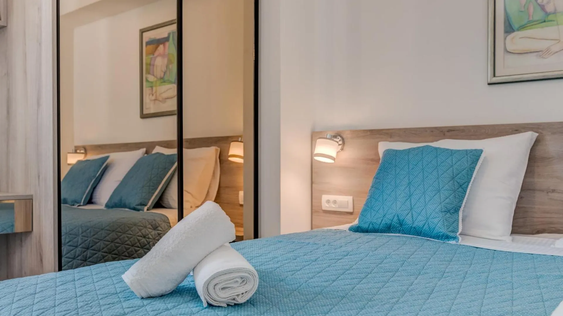 Luxury Central Apartments Evala Τρογκίρ