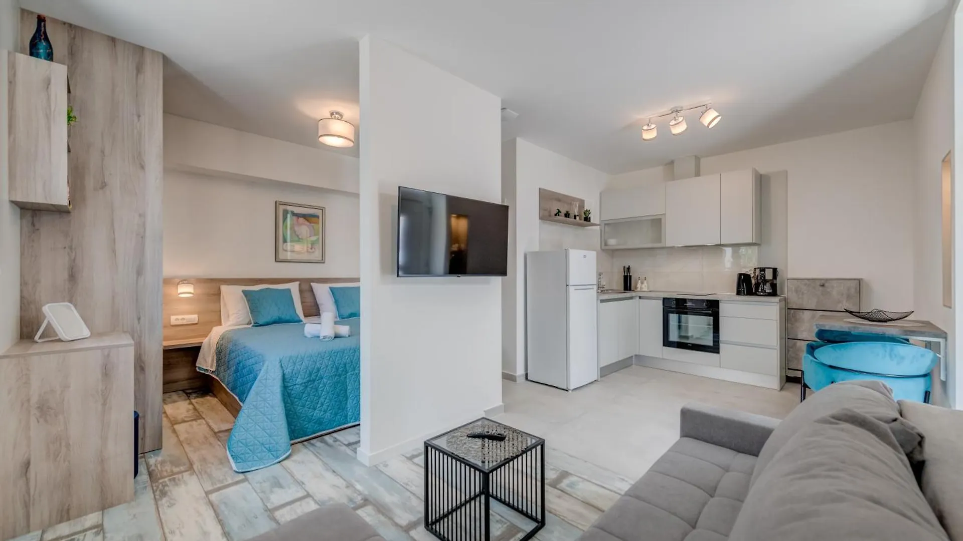 Luxury Central Apartments Evala Τρογκίρ