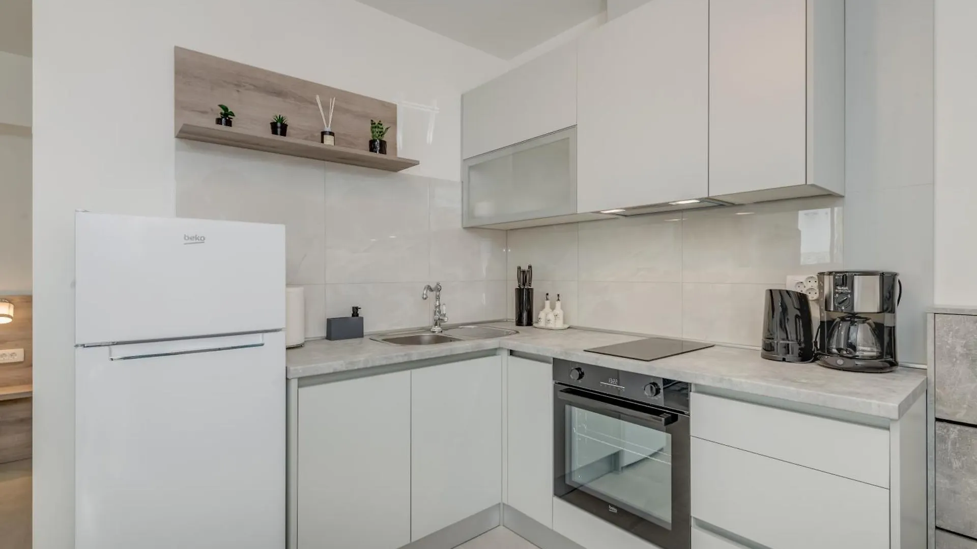 Luxury Central Apartments Evala Τρογκίρ