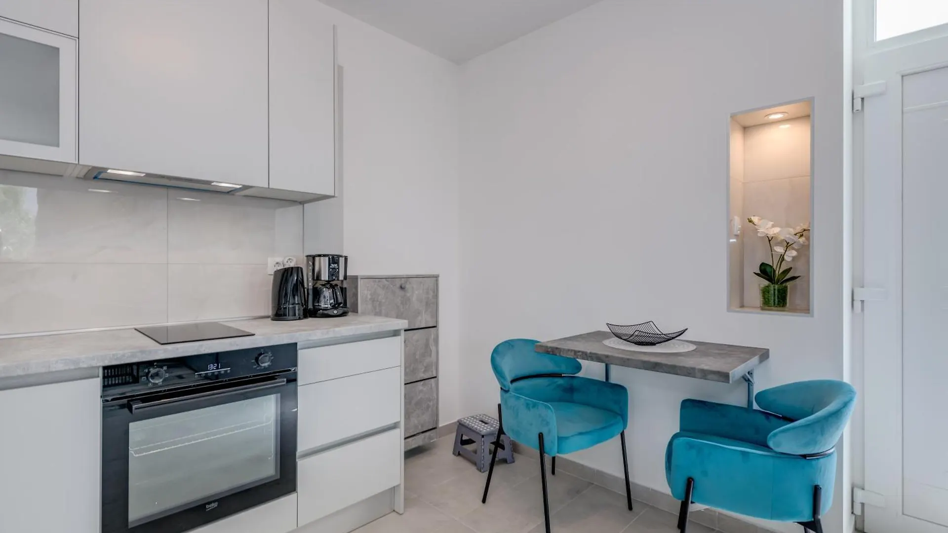 Luxury Central Apartments Evala Τρογκίρ