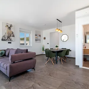  Apartmán Helena