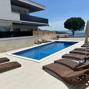  Apartmán Helena