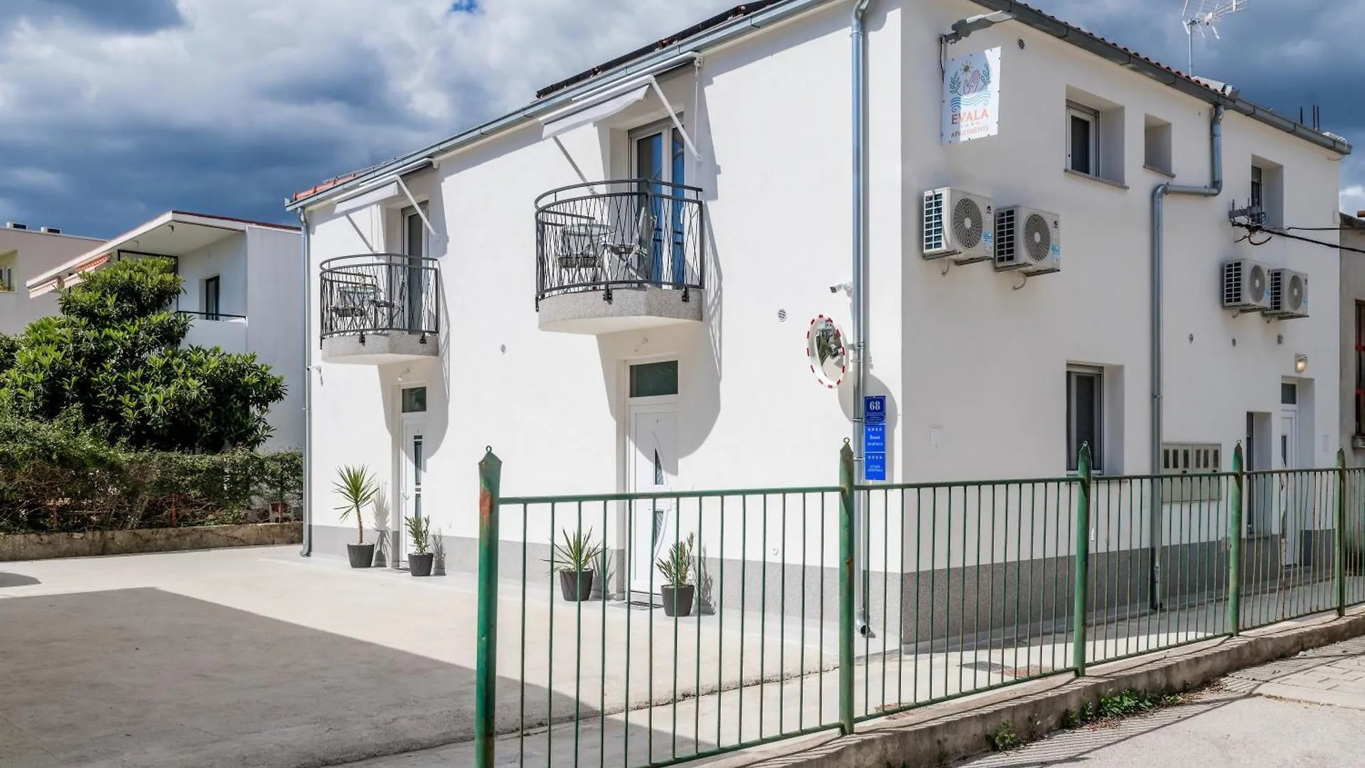 Luxury Central Apartments Evala Trogir